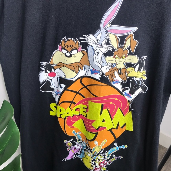❌SOLD❌ Vintage Space Jam Looney Tunes Shirt - Picture 3 of 6